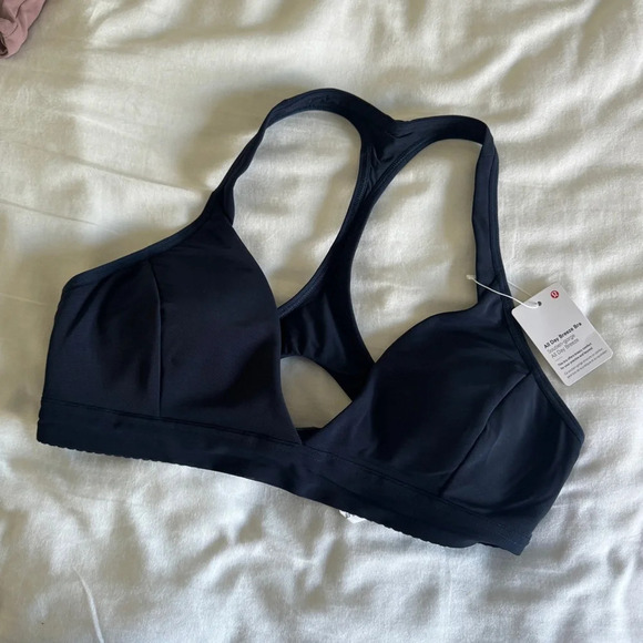 127 🆕🖤 Lululemon All Day Breeze Bra True Navy